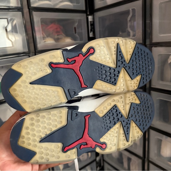 Air Jordan 6 Retro Olympic 2012 London 384664-130 size M11 - Picture 7 of 8